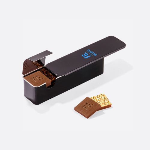 MINI CARRÉS G